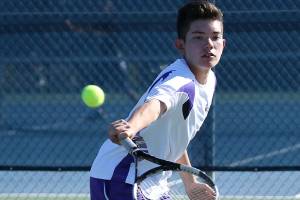 Fall prep preview / Oak Harbor tennis