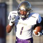 Wildcats trample Marauders 34-12 / Football