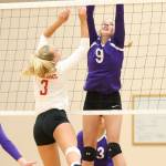 Leielle Salinger tips for a point for Oak Harbor. (Photo by John Fisken)