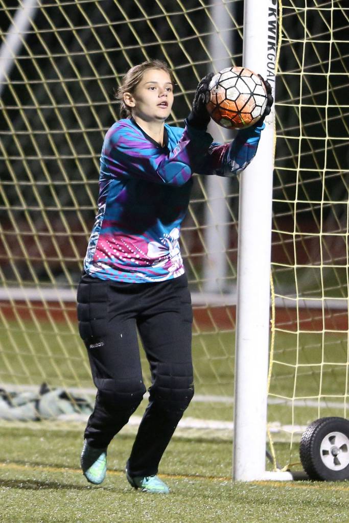 Wildcat keeper Trinity Stiles-Parden records a save for Oak Harbor. (Photo by John Fisken)