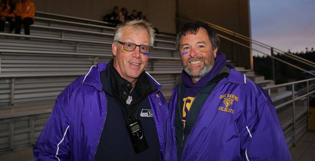 Game-day experience / Football fan photos