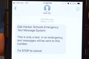 Oak Harbor Public Schools adopts text alert system