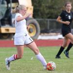 Klahowya continues mastery over Wolves / Soccer