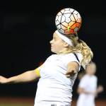 Oak Harbor finishes season in familiar fashion / Soccer