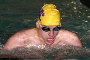 Winter prep preview / Oak Harbor swim and dive