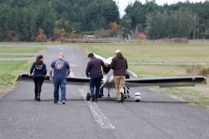 Pilot OK after tire blows during landing
