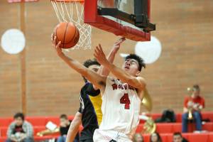 Tough weekend for Wolves / Boys basketball