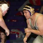 Wildcats lose final regular season match / Wrestling
