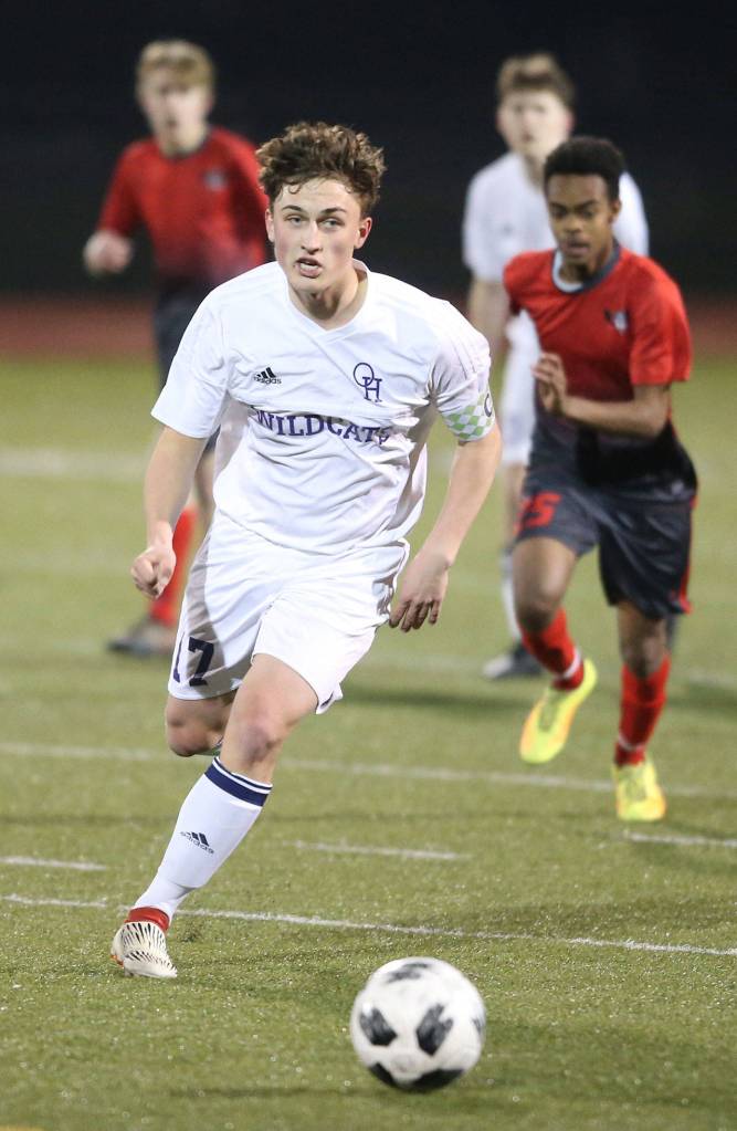 Oak Harbors Andrew Eaton.(Photo by John Fisken)