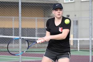 PA stops Wolves / Tennis