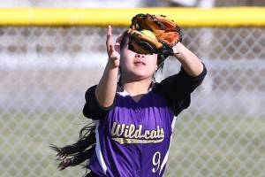Snohomish shuts down ‘Cats / Softball