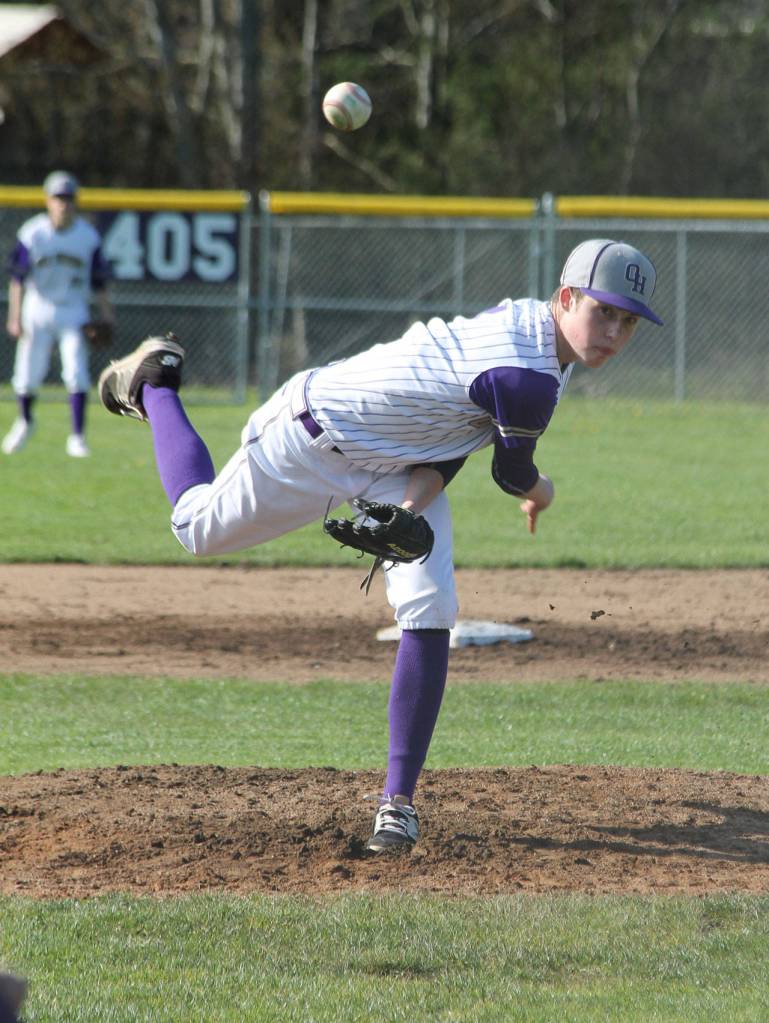 Wildcat pitcher Jack Lovendale tosses a strike Friday.(Photo by Jim Waller/Whidbey News-Times)