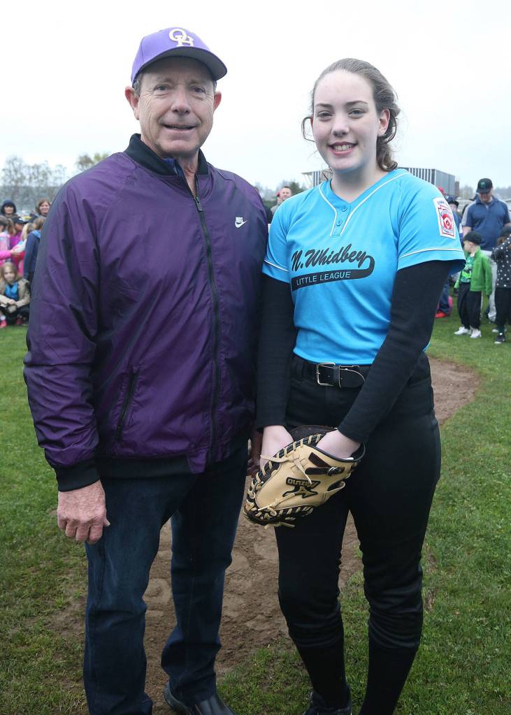 Mayor Bob Severns and NWLLs Katie Bishop.(Photo by John Fisken)