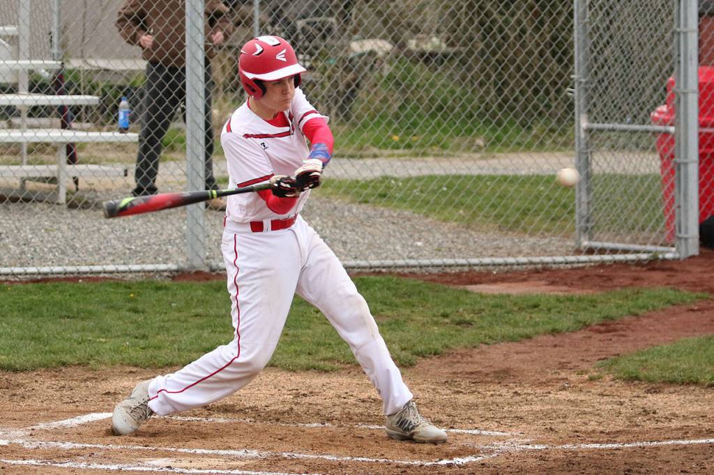 Gavin Knoblich attacks a pitch in Fridays game.(Photo by John Fisken)