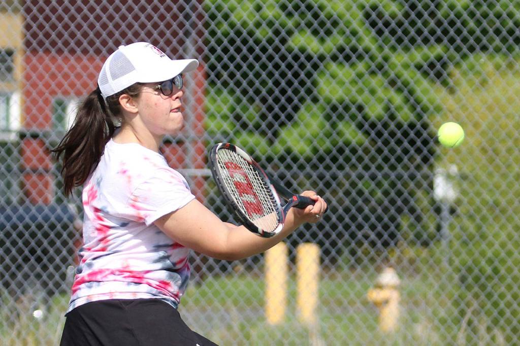 Claire Mietus swats a forehand.(Photo by John Fisken)
