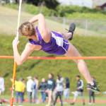 Oak Harbor boys 3rd, girls 4th at Twilight Invitational / Track