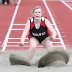 Coupeville shows off skills / Middle school track