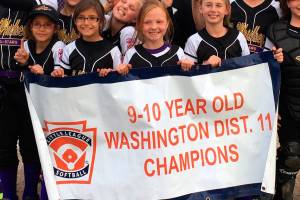 Late rally puts North Whidbey in state tournament / 9-10 softball