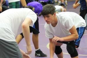 Oak Harbor hosts wrestling camp