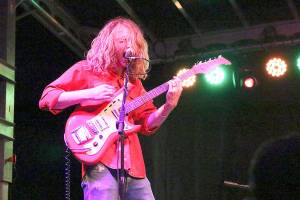 Festival rocks Oak Harbor through the weekend