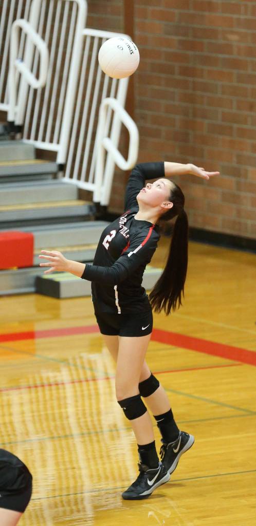 Scout Smith recorded six aces as Coupeville defeated Friday Harbor.(Photo by John Fisken)