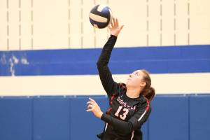 Wolves among leaders at South Whidbey tournament / Volleyball