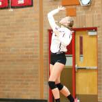Chelsea Prescott serves in Tuesdays match.(Photo by John Fisken)