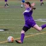 Oak Harbor edges South Whidbey 1-0 / Soccer