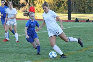 South Whidbey blanks Wolves / Soccer