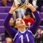 Leah Quidachay sets for the Wildcats.(Photo by John Fisken)