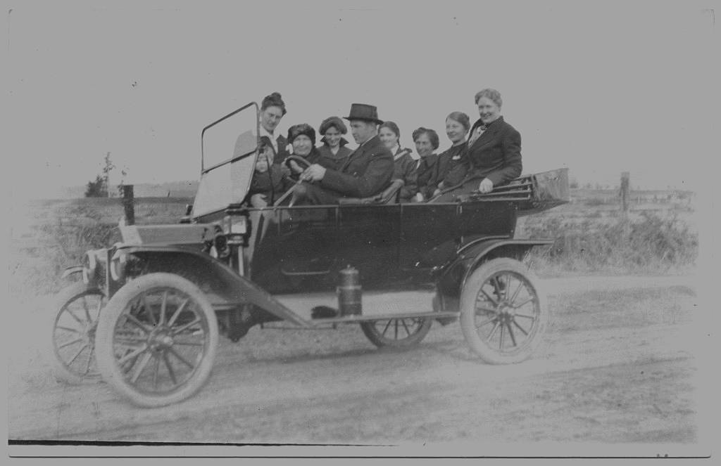 Museum debuts history tour