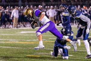 Photos: Oak Harbor, Coupeville athletes in action this past week