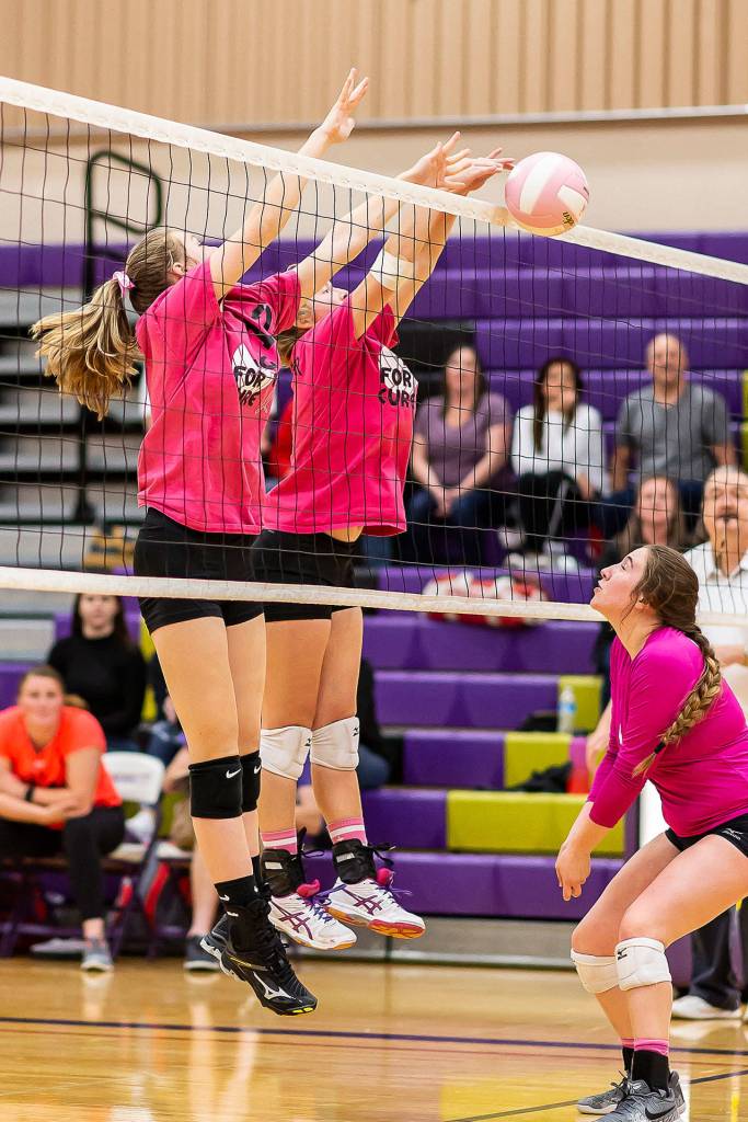 Alexis SanAngelo, left, and Cami Bristow.(Photo by John Fisken)