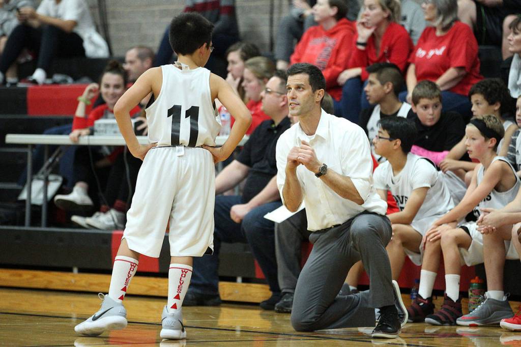 Photos: ‘Little’ Wolves, Wildcats begin seasons / Basketball