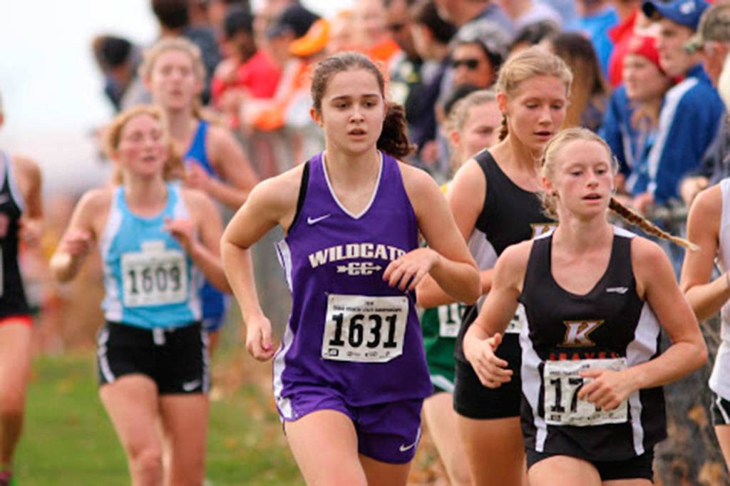 Oak Harbors Alex Smith (1631) earned first-team all-Wesco North for the third consecutive year. (Photo by John Fisken).