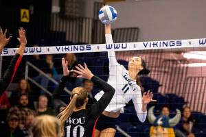 Local grads shine in collegiate athletics / Alumni update
