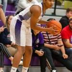 TaShuan Howard looks over his options.(Photo by John Fisken)