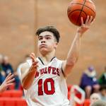 Wolverines shoot over Wolves / Boys basketball