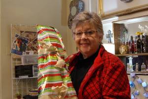 Merchants work together to brighten girl’s Christmas