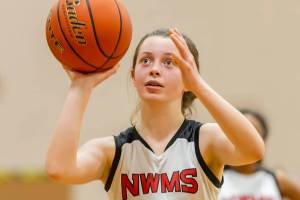 Photos: Cougars begin 2019 season / Middle school girls basketball