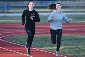 Photos: Wolves begin spring season