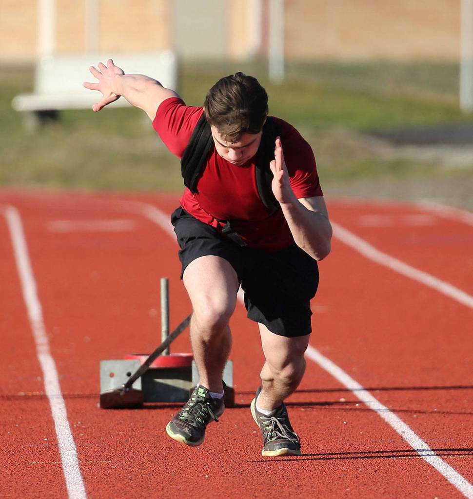 Photos: Wolves begin spring season