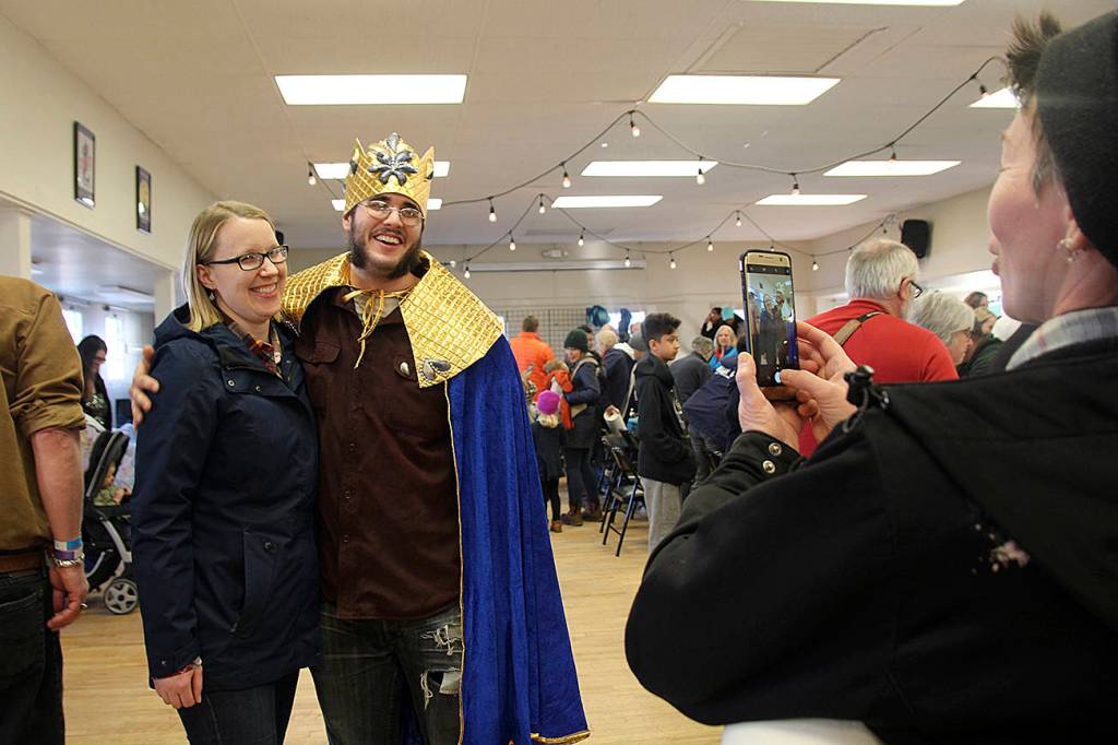 Sundays mussel-eating champion Cord Goss, of Lynnwood, smiles for a picture with his girlfriend Brittney Nelson. (Photo by Maria Matson/Whidbey News -Times)