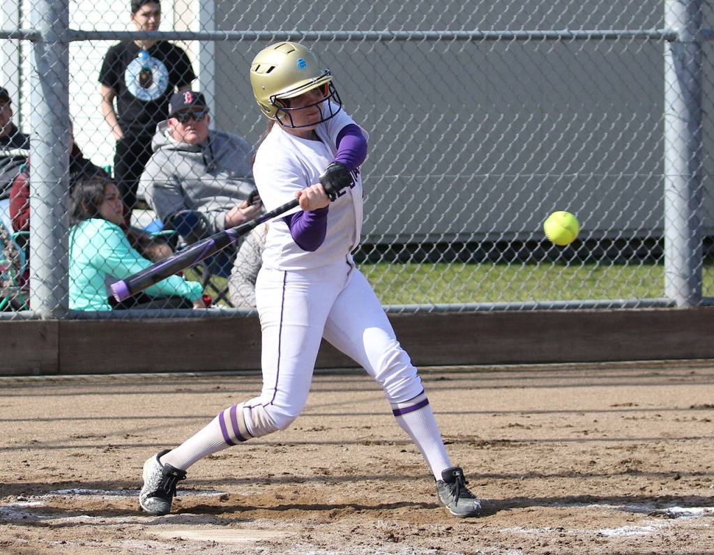 Sam Scott attacks a Lakewood pitch.(Photo by John Fisken)