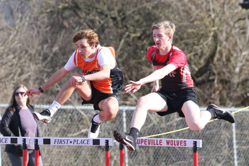 Jakobi Baumann, right.(Photo by John Fisken)