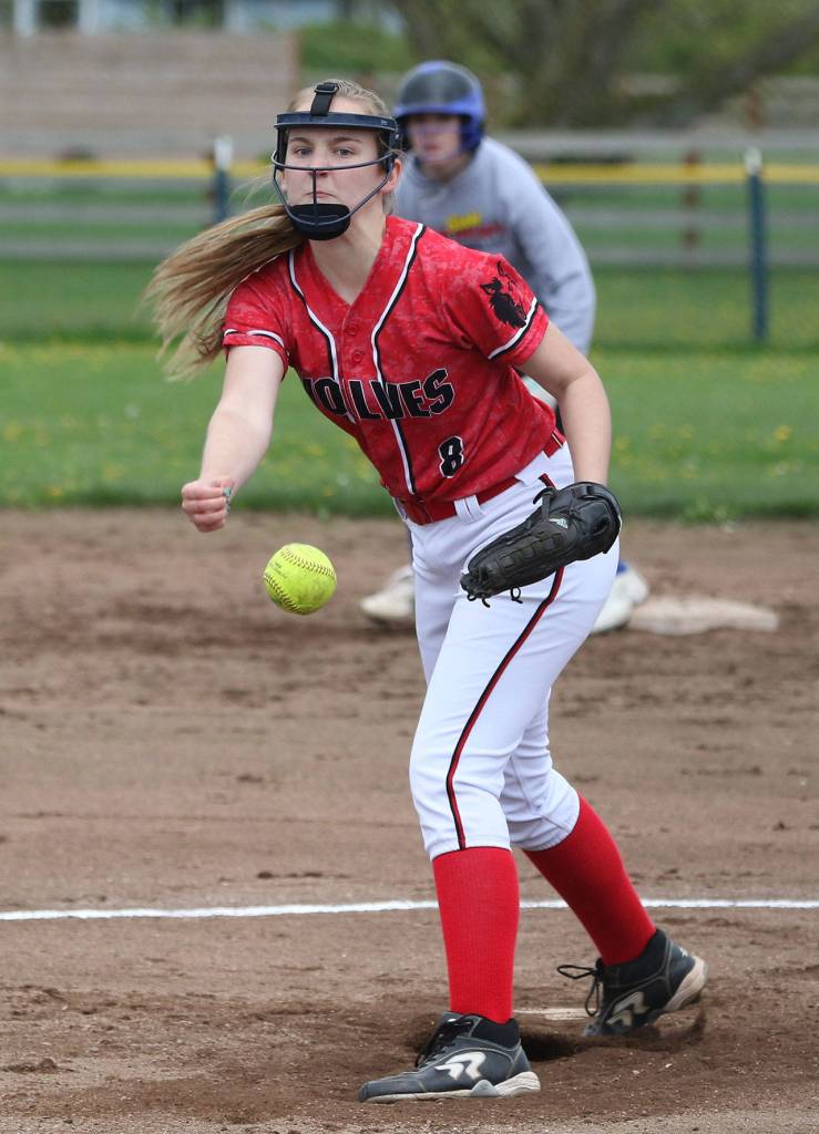 Izzy Wells attacks a South Whidbey hitter in Tuesdays game.(Photo by John Fisken)