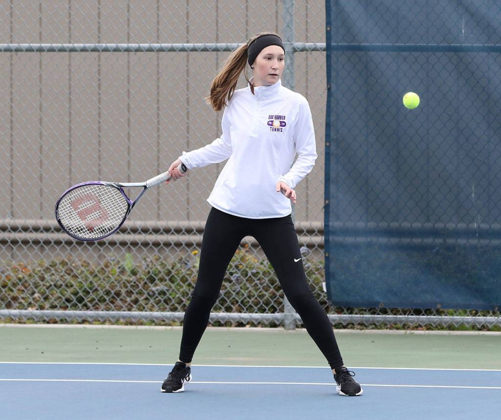 Danielle Lonborg returns a shot.(Photo by John Fisken)