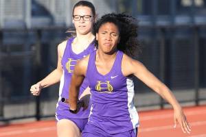 Oak Harbor girls take 5th, boys 7th in Wesco North championships / Track