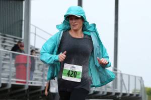 Wedding proposal, raindrops and running / Race the Reserve