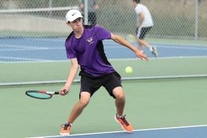 Fall prep preview / Oak Harbor tennis